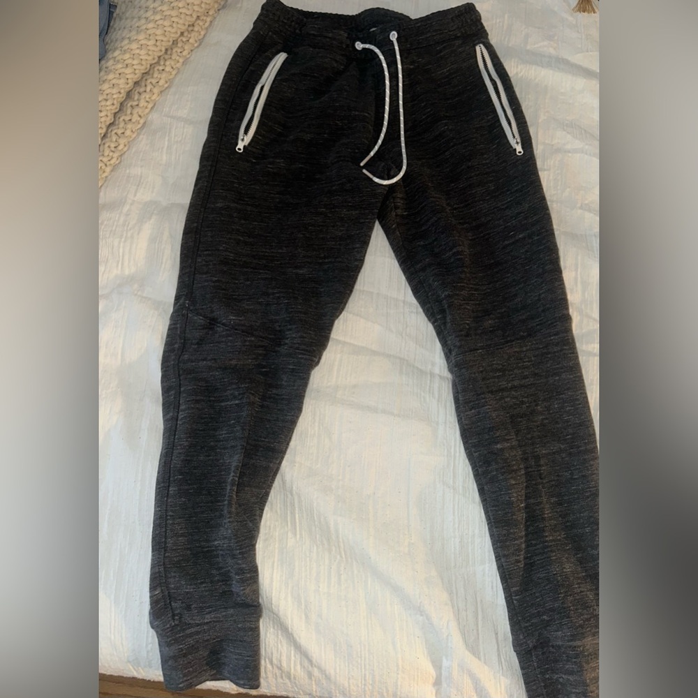 American Eagle Joggers